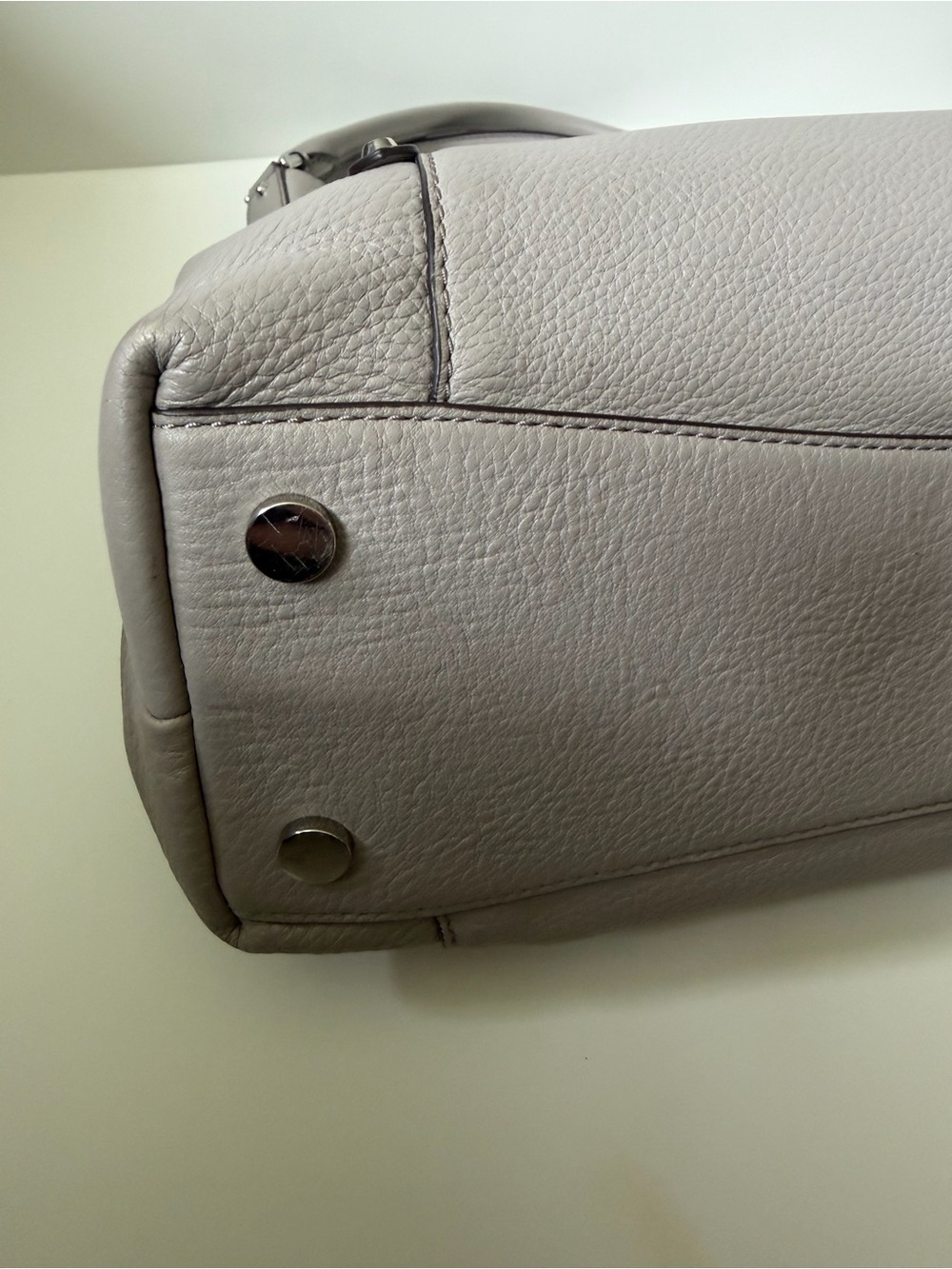 Michael Kors Gray Pebbled Leather Tote Shoulder Bag - Picture 4 of 7